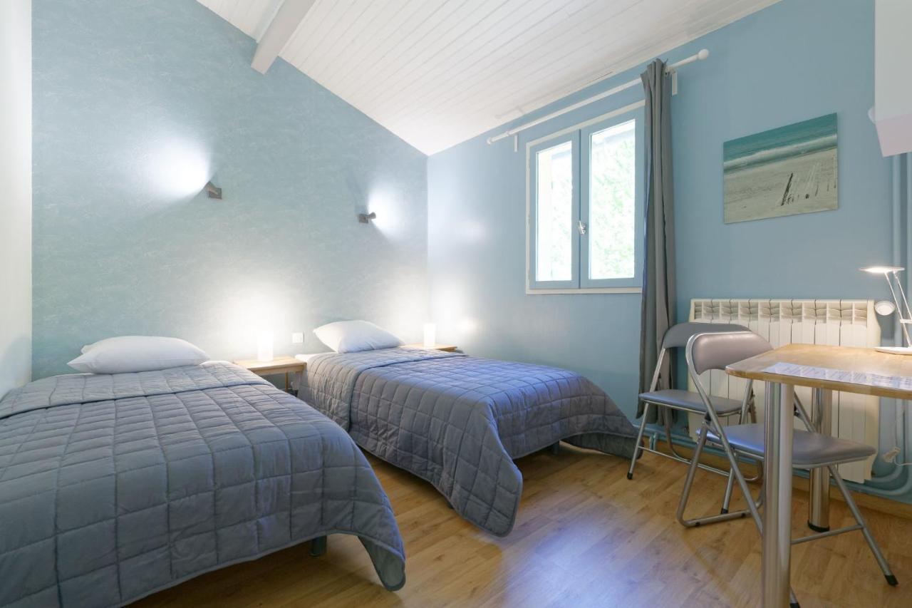 Chambre D'Hotes De Charme A La Maison Bleue Savignac-Mona Exterior photo